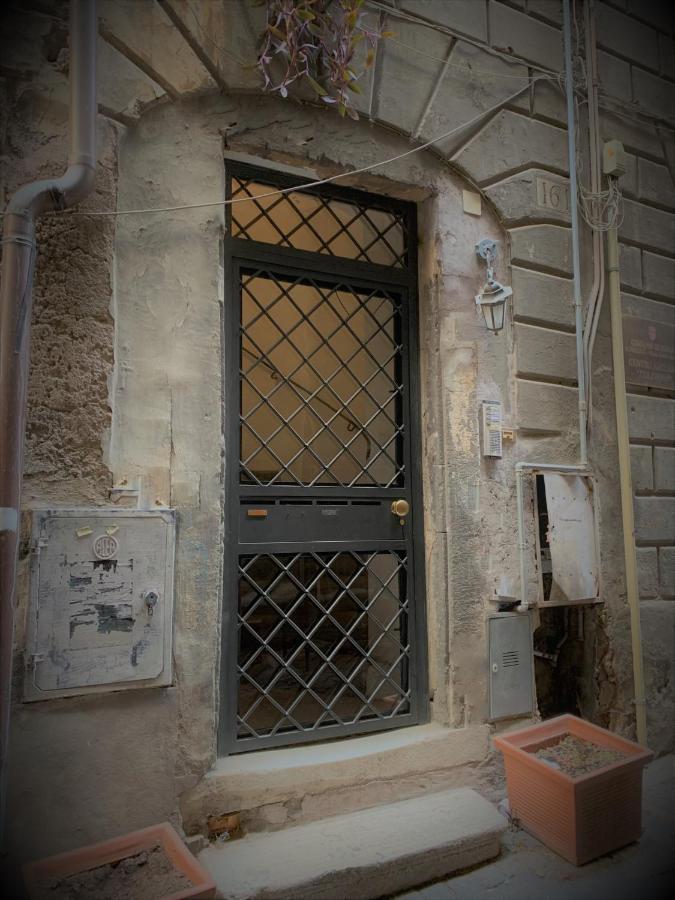 Casa Trevi Daire Roma Dış mekan fotoğraf