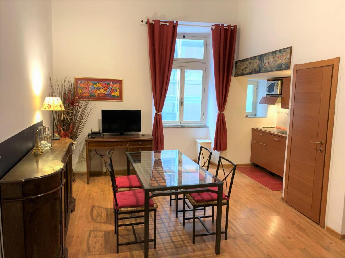 Casa Trevi Daire Roma Dış mekan fotoğraf